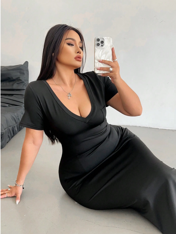 Black V Cut T-Shirt Maxi Dress